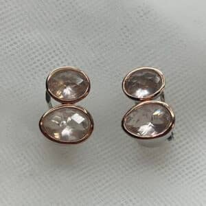 Pendientes de boton con morganitas de plata rodiados en oro blanco
