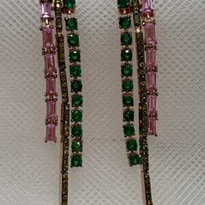 Pendientes de plata chapados en oro rosa con cadenas de circonitas de colores