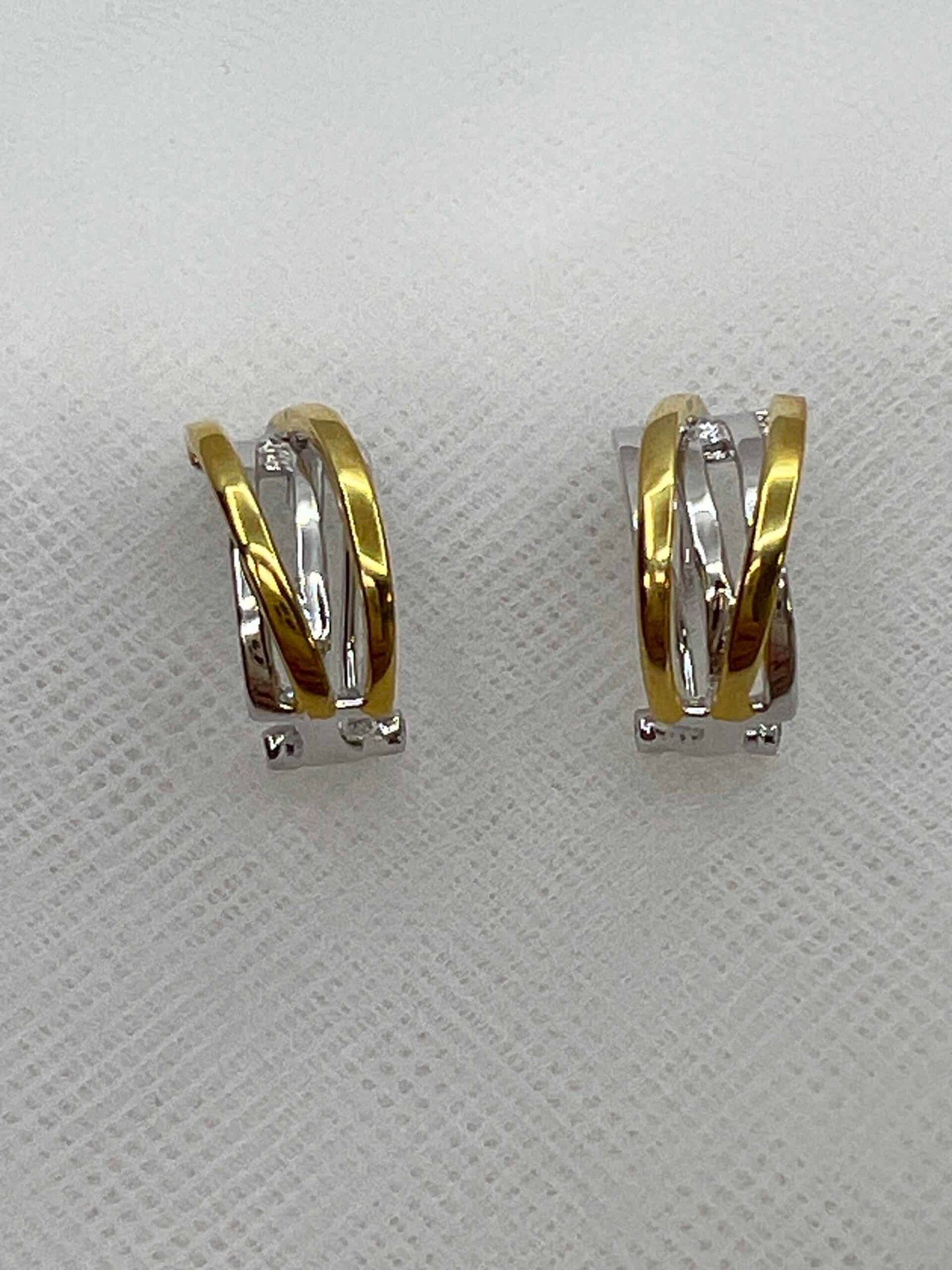 Pendientes de plata de boton bicolor en oro amarillo y blanco