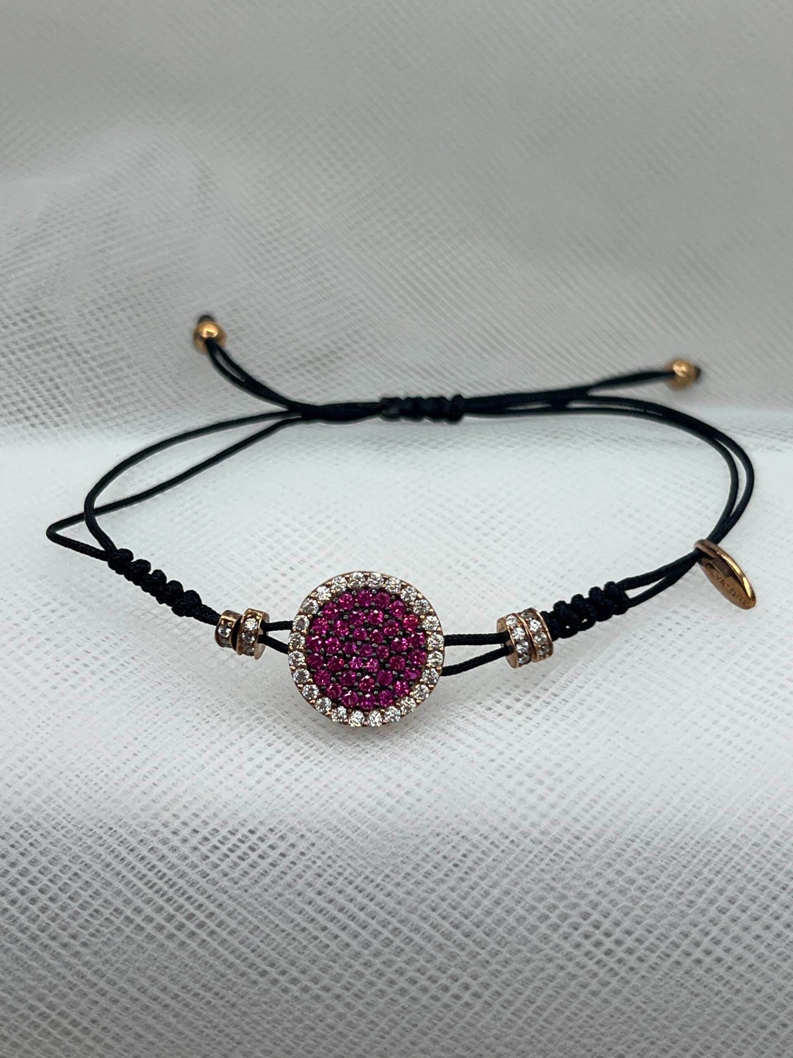 Pulsera de cordón negro de macramé con circulo chapado en oro rosa y circonitas rosas,,