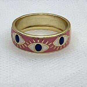 Anillo de plata chapado en oro amarillo con esmalte.