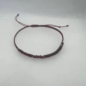 Pulsera de macramé rojo de piedras naturales