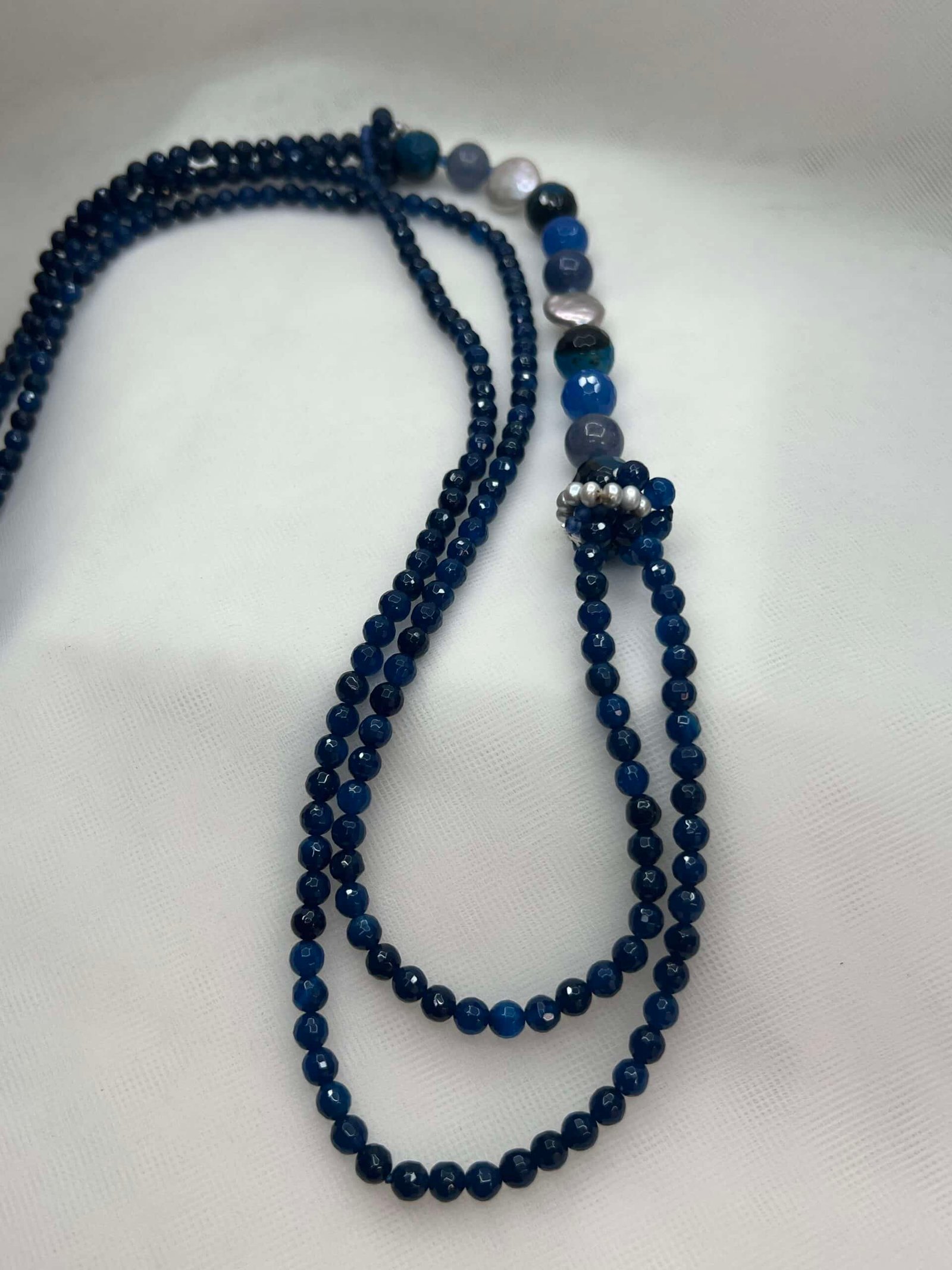 Collar de ágatas y perlas naturales