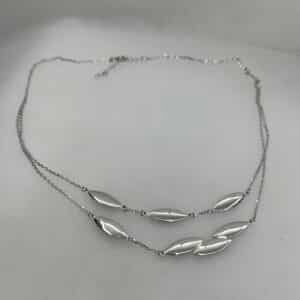 Collar de plata rodiada en oro blanco