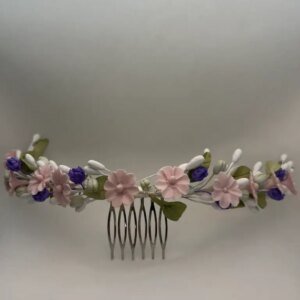 Tocado de flores de porcelana