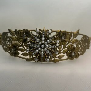 Tocado tiara de metal dorado envejecido