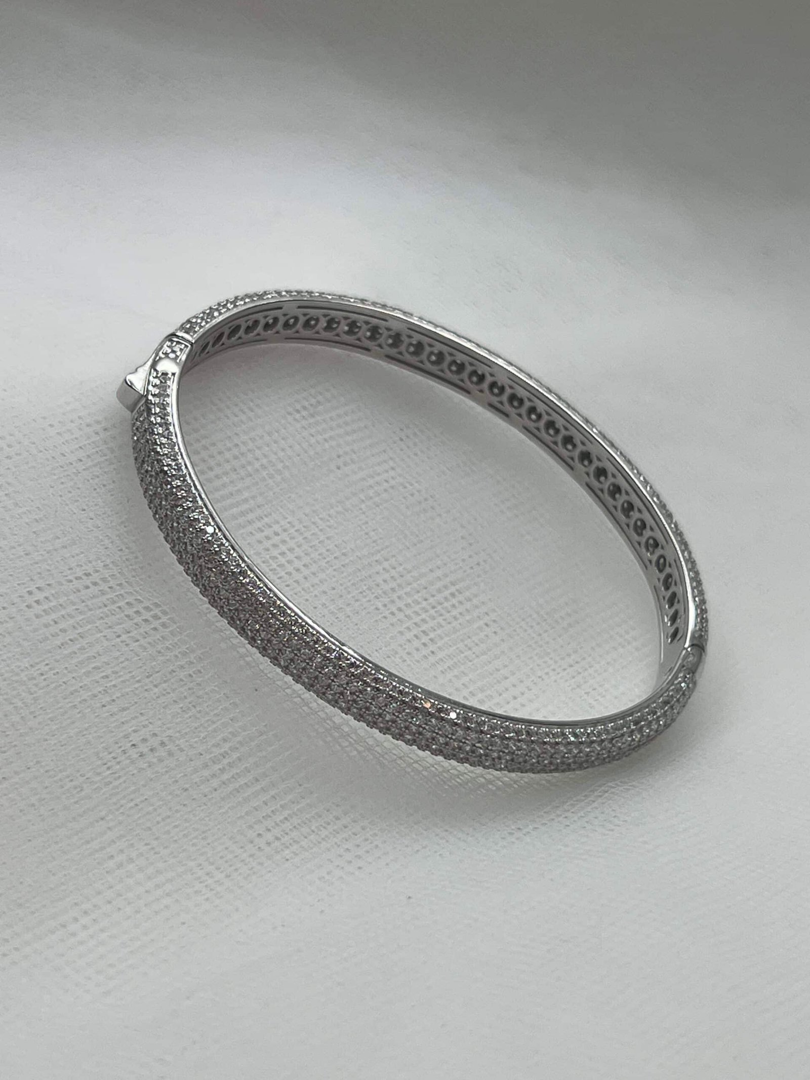 Esclava pave de circonitas plata