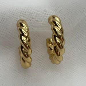 Aros de plata gallonados chapados en oro amarillo