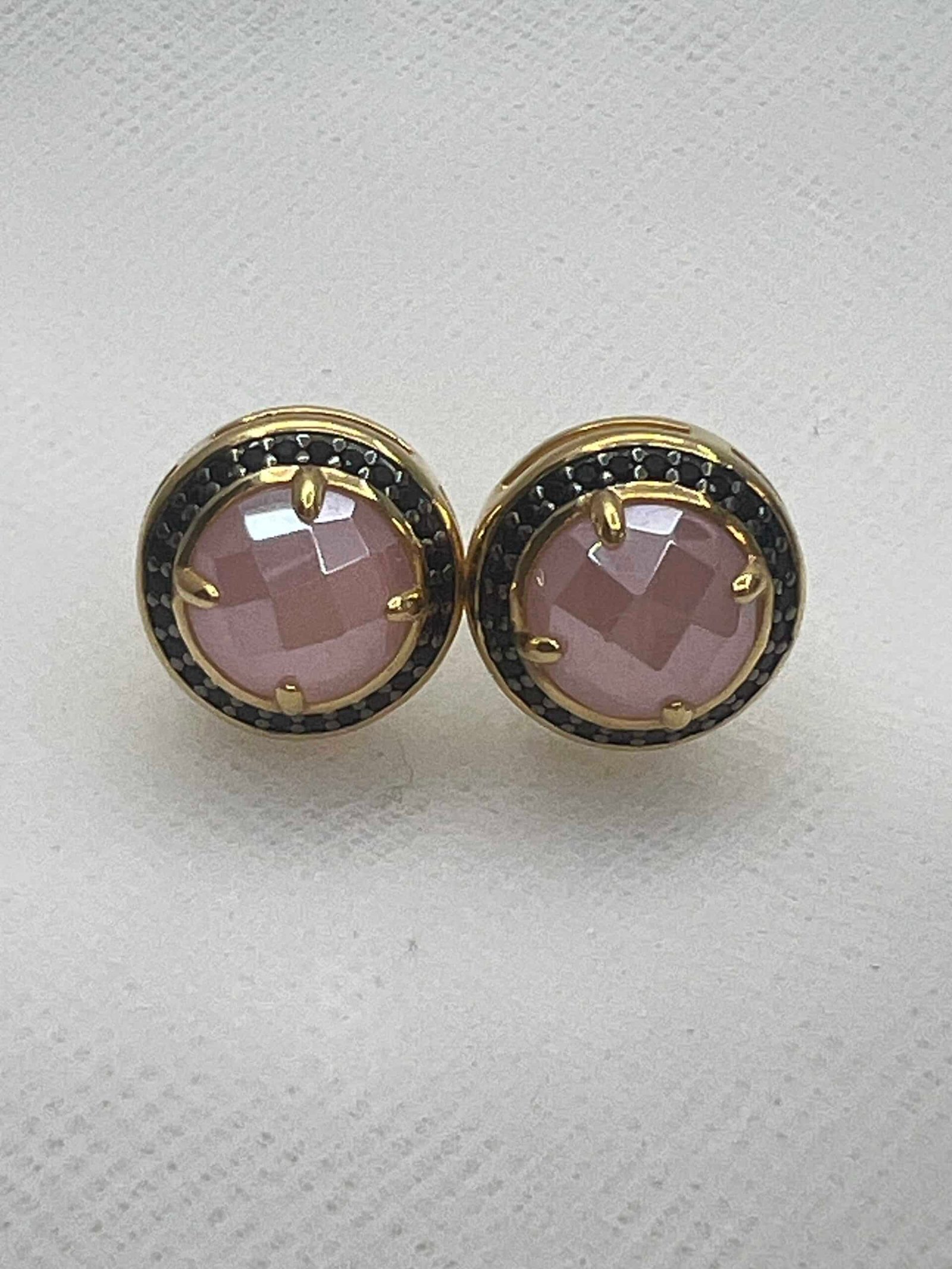 Pendientes con piedra natural y circonitas negras
