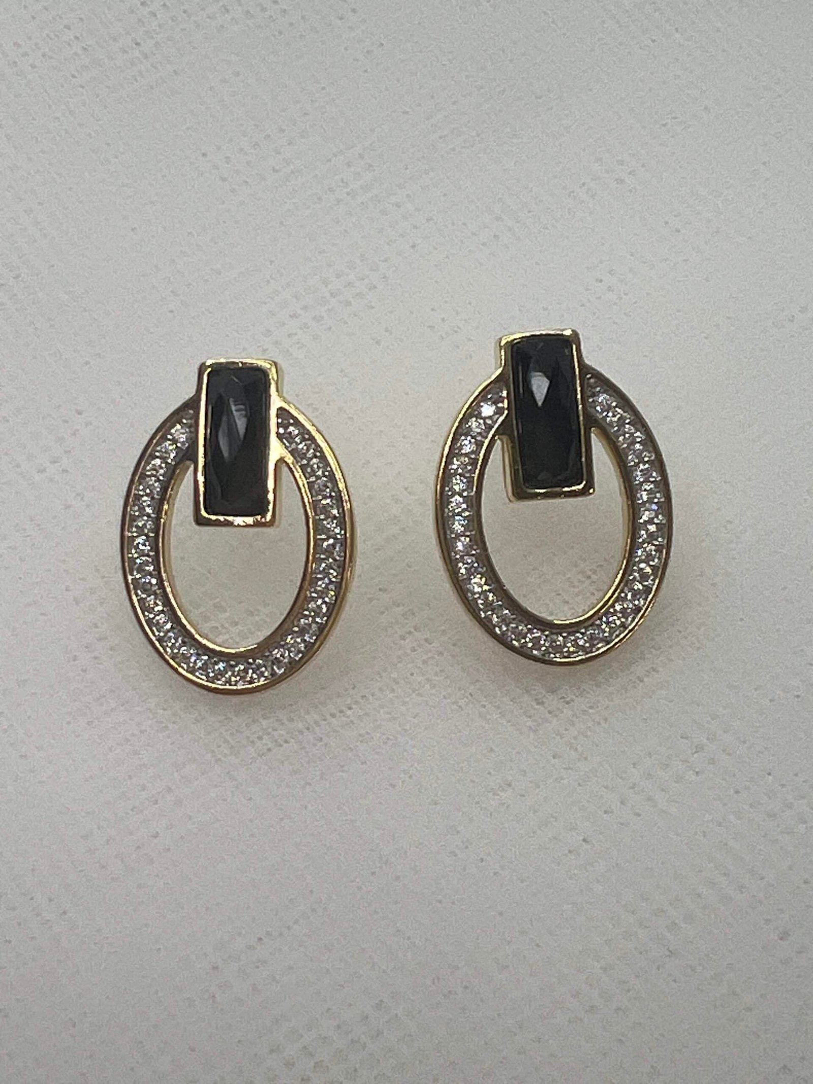 Pendientes con onix y circonitas