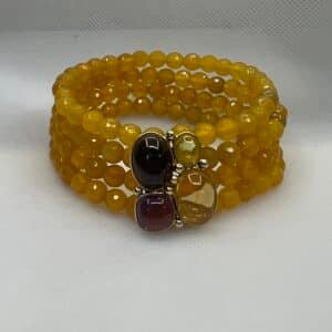 Pulsera de ágatas amarillas y centro de piedras de color