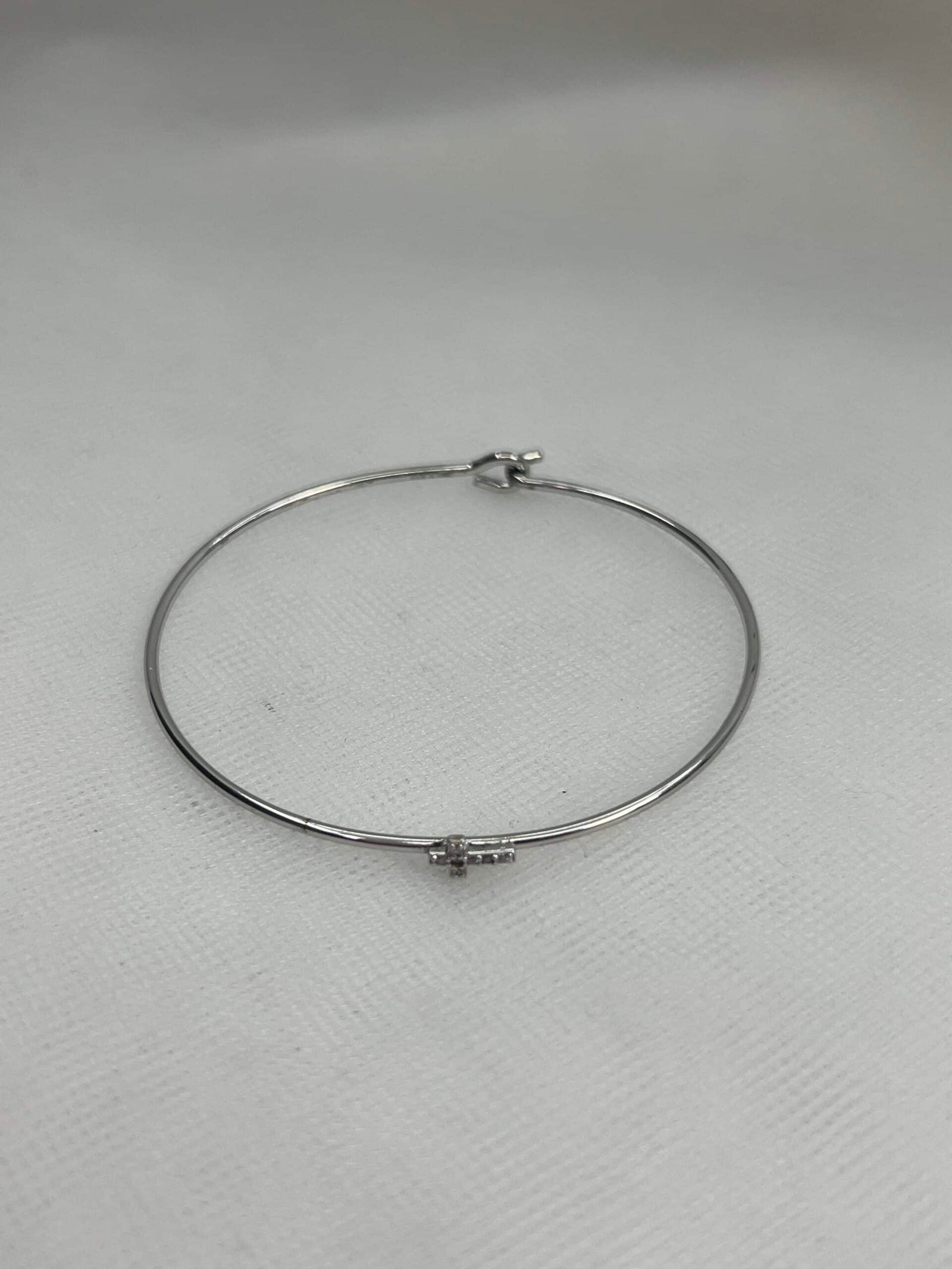 Esclava plata con cruz de circonitas