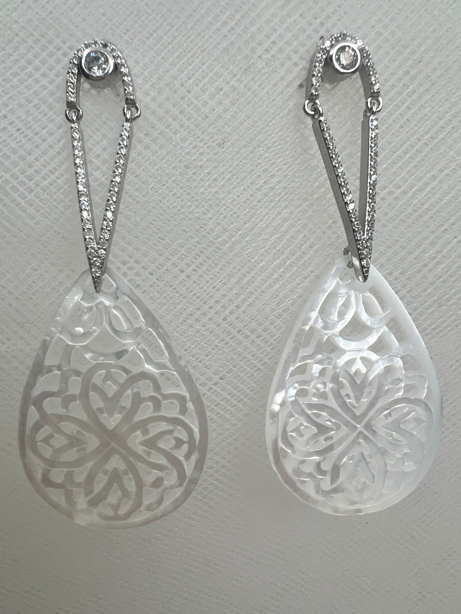 pendientes de plata con colgante de nacar