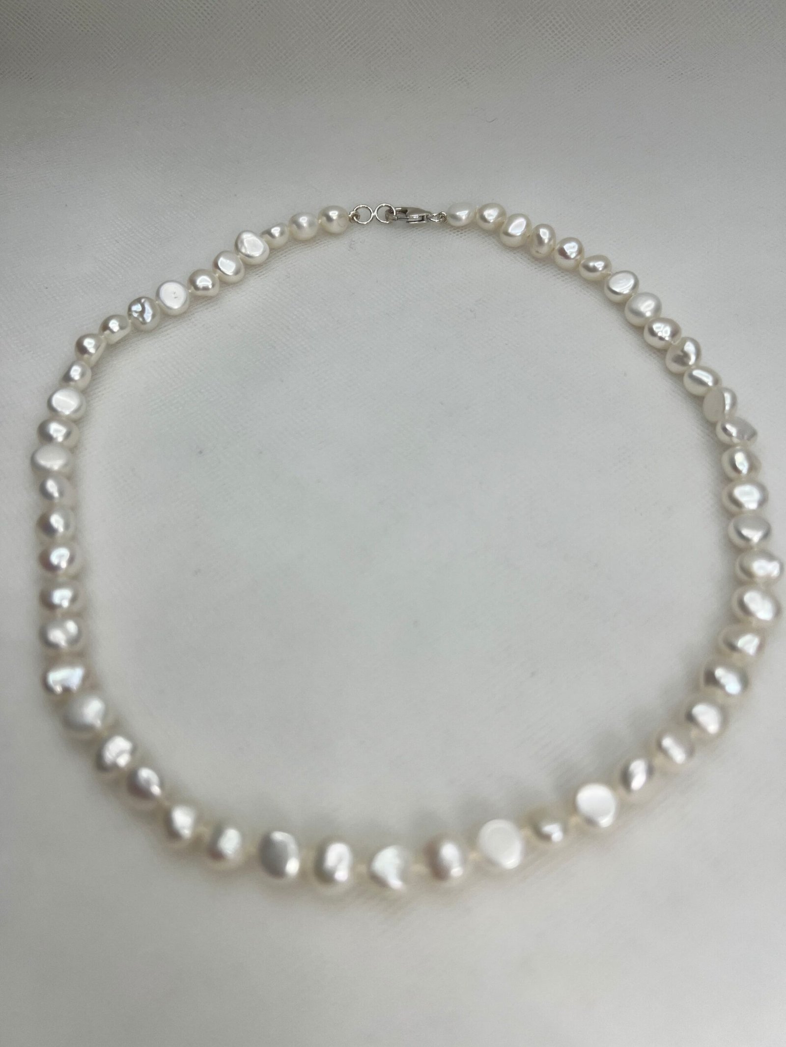 collar de perlas naturales